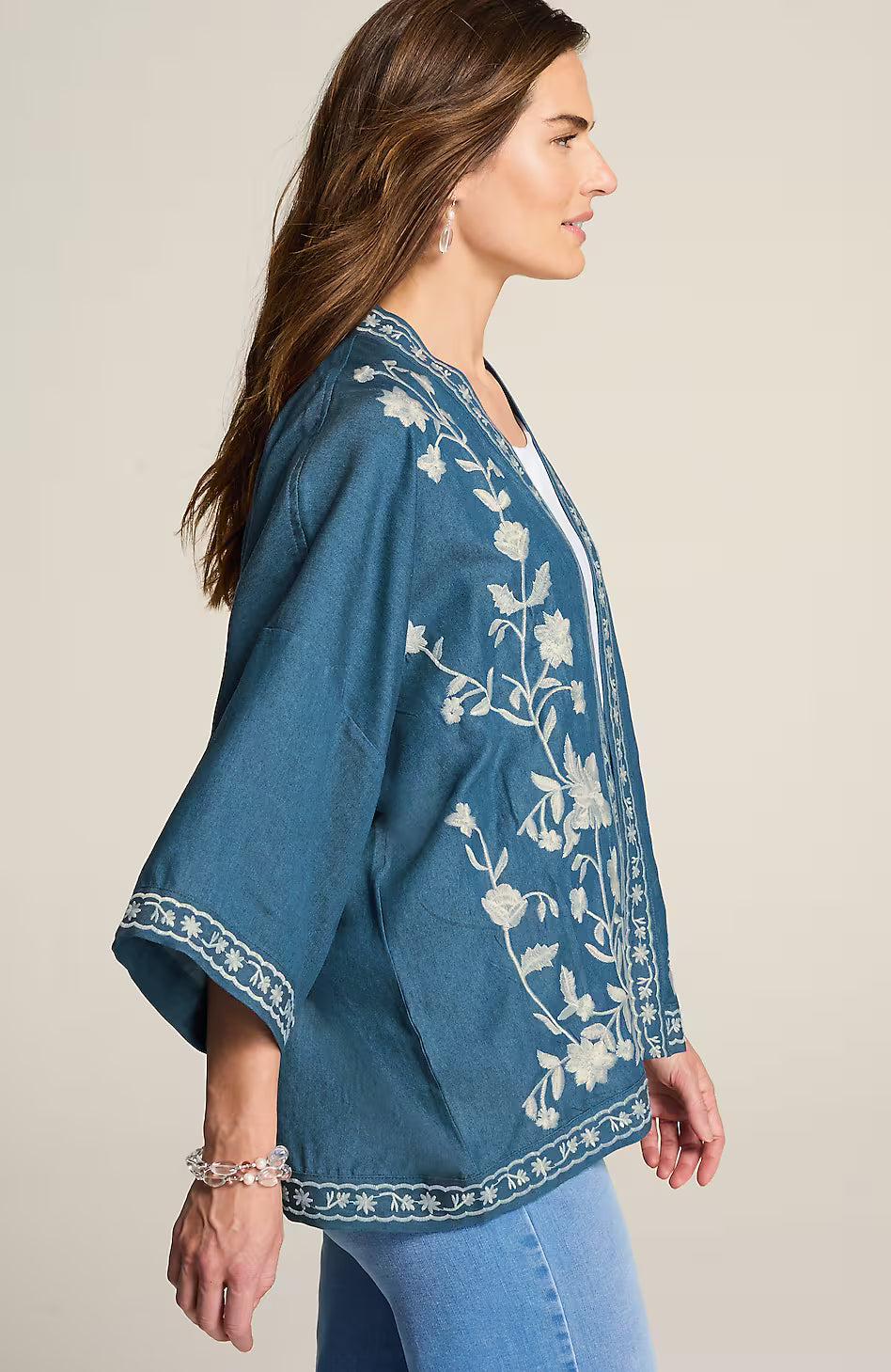 Floral-Embroidered Soft Jacket