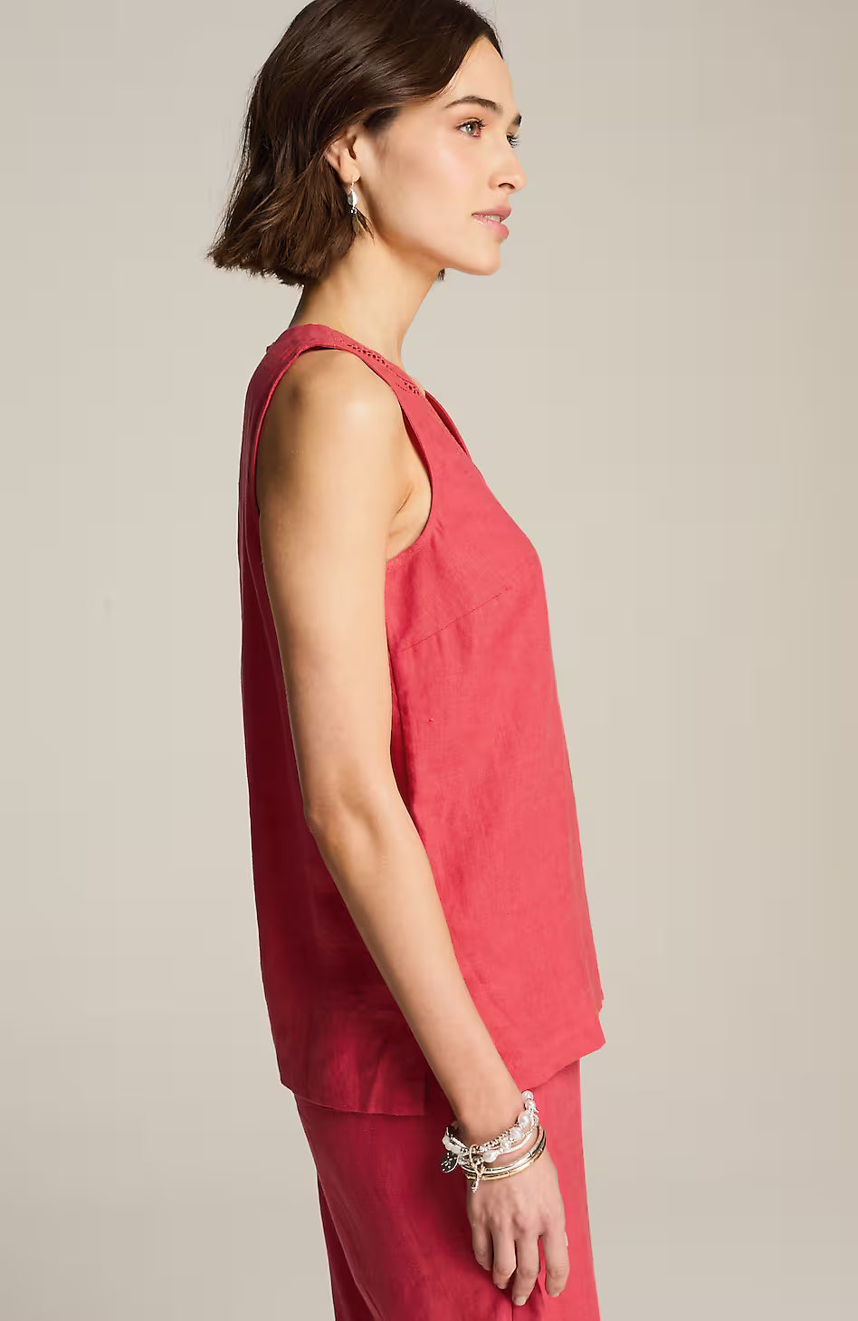 Linen-Trimmed Tank