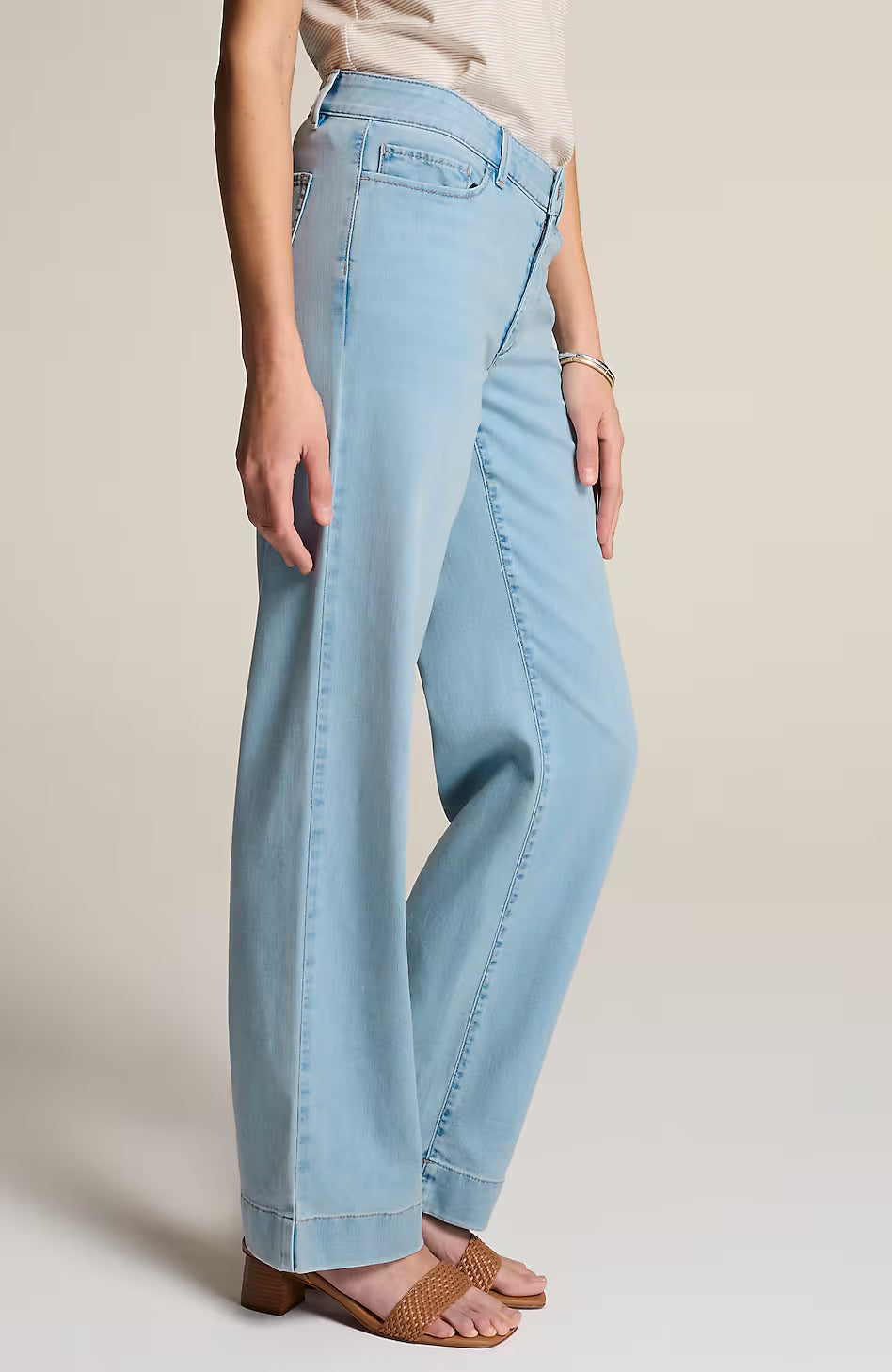 Lightweight Indigo Wide-Leg Jeans