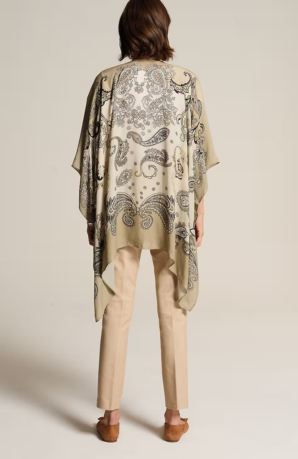 Lightweight Paisley Ruana