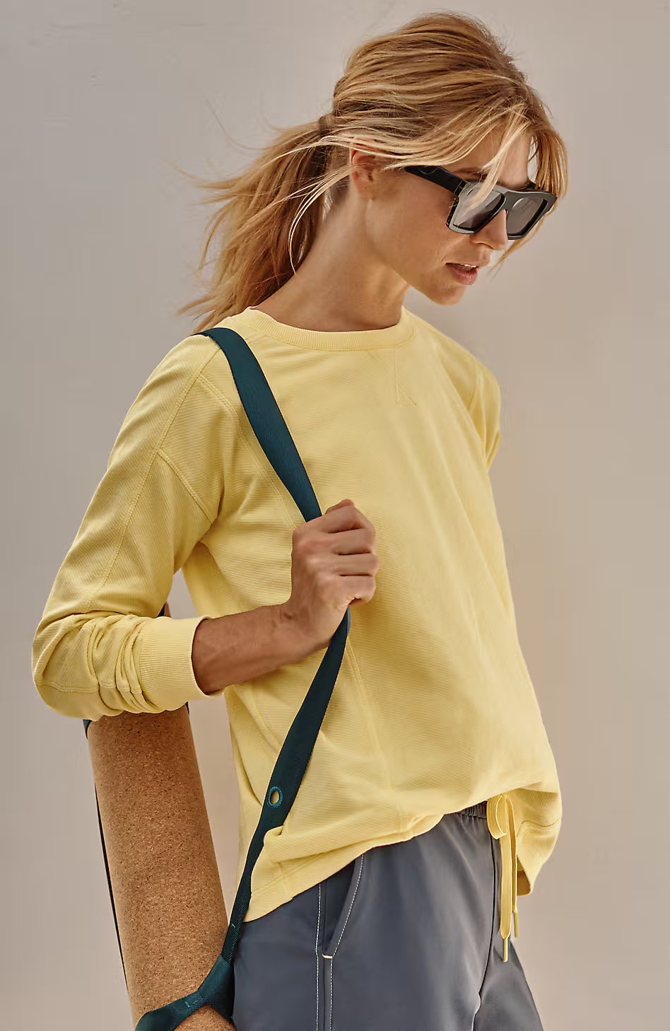 Fit Garment-Dyed Pullover