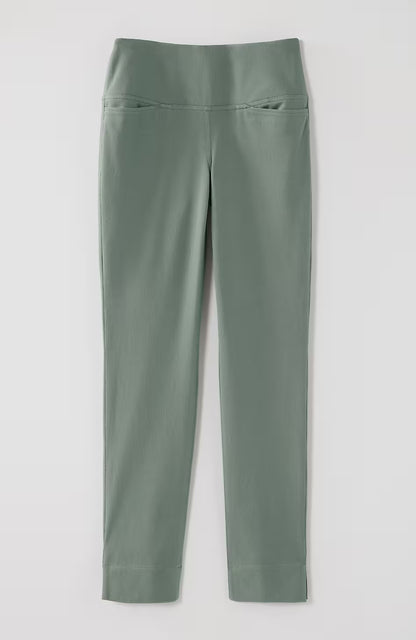 Wearever Smooth-Fit Knit Jeans