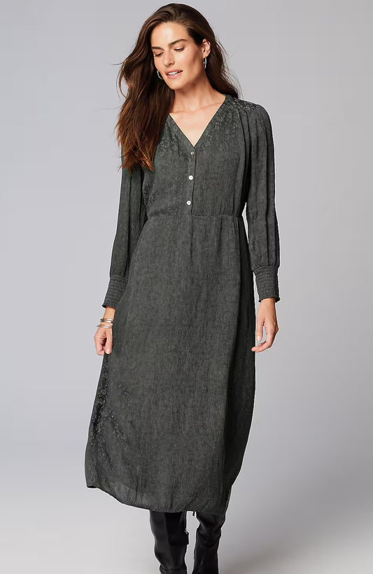 Crinkle-Textured Smocked-Sleeve Dress