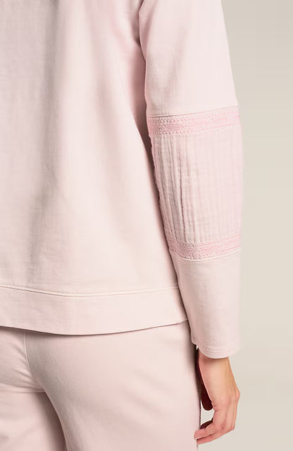 Fit Garment-Dyed Embroidered Pullover