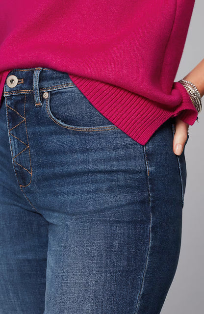 Curvy-Fit Straight-Leg Jeans