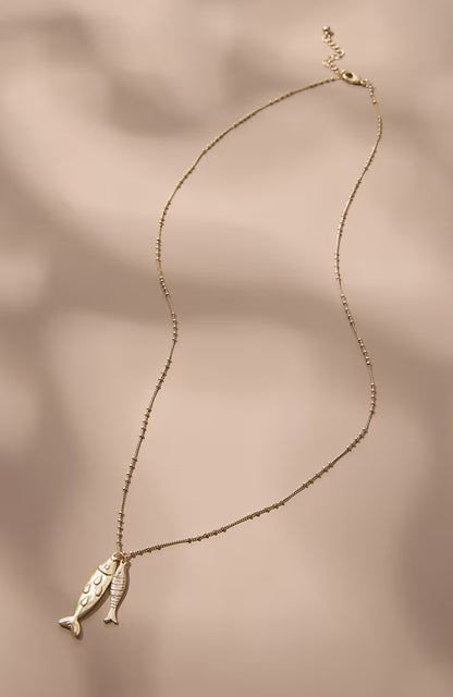 By-The-Sea Fish Pendant Necklace