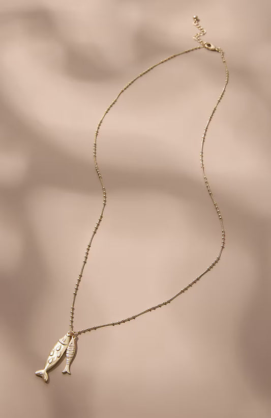 By-The-Sea Fish Pendant Necklace