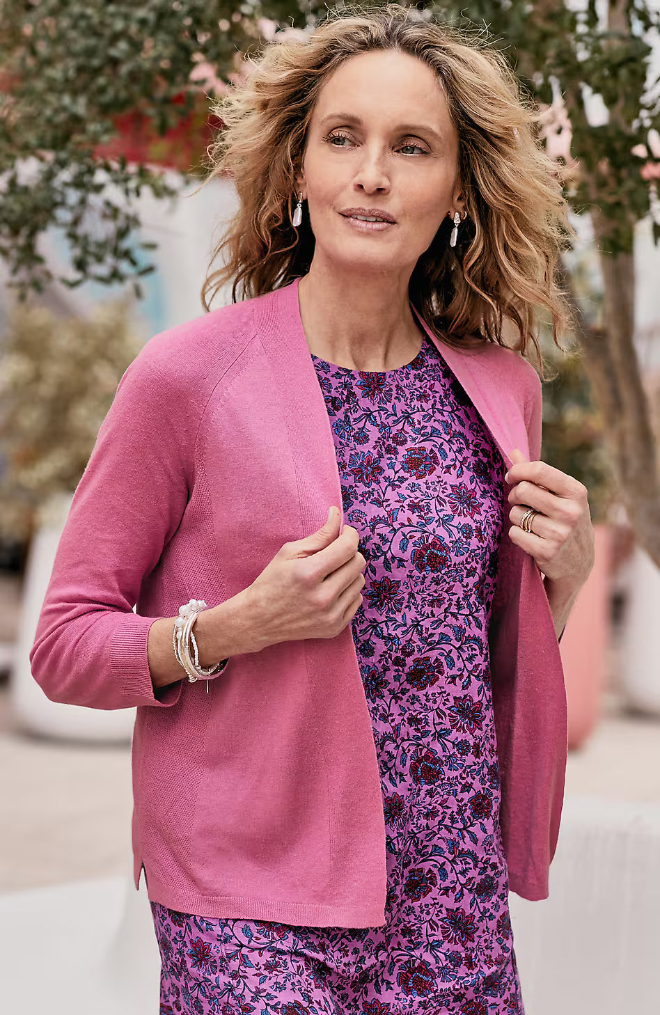 Fine-Textured-Seams Open-Front Cardi