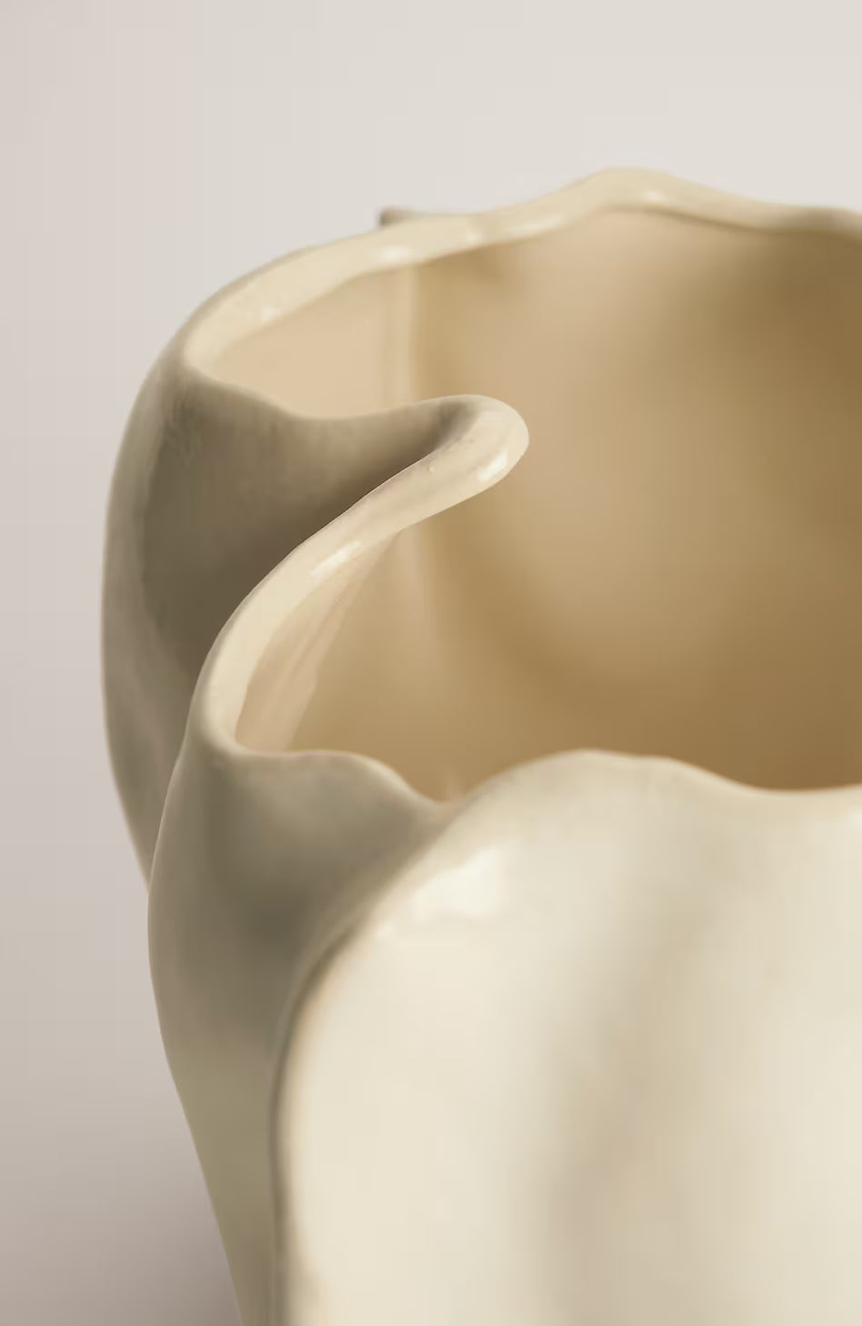 Elements Organic Shaped Planter