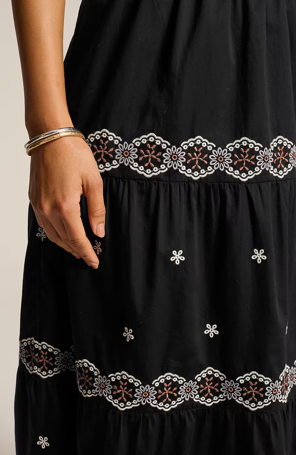 Embroidered Elastic-Waist Midi Dress
