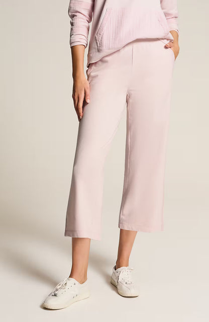 Fit Garment-Dyed Embroidered Wide-Leg Crops