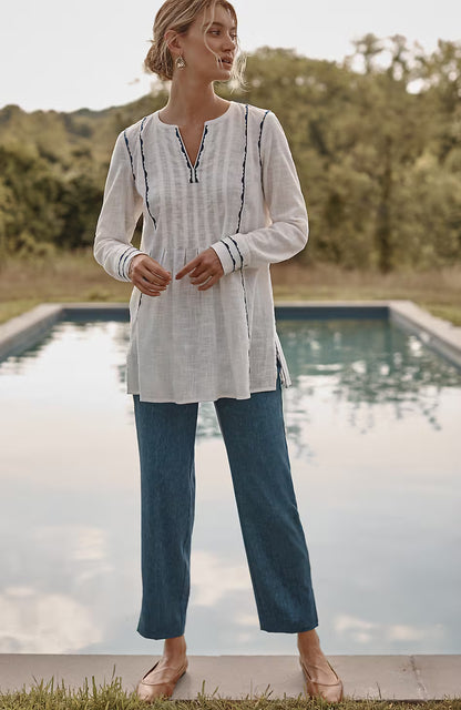 Linen-Stretch Straight-Leg Crops