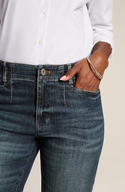 Curvy-Fit Angled-Pocket Wide-Leg Jeans
