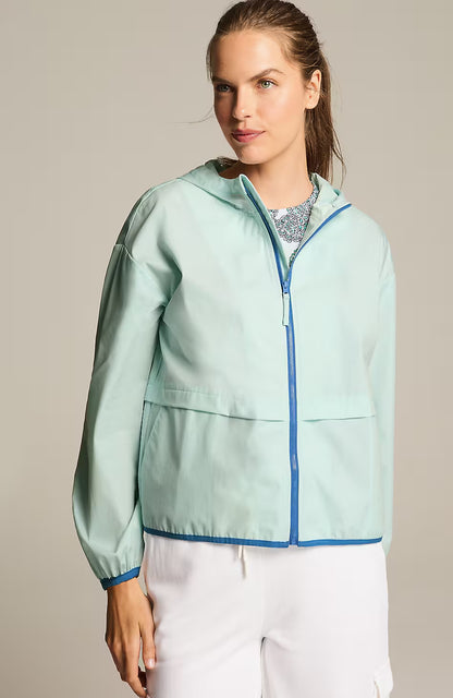 Fit Water-Resistant Hooded Jacket