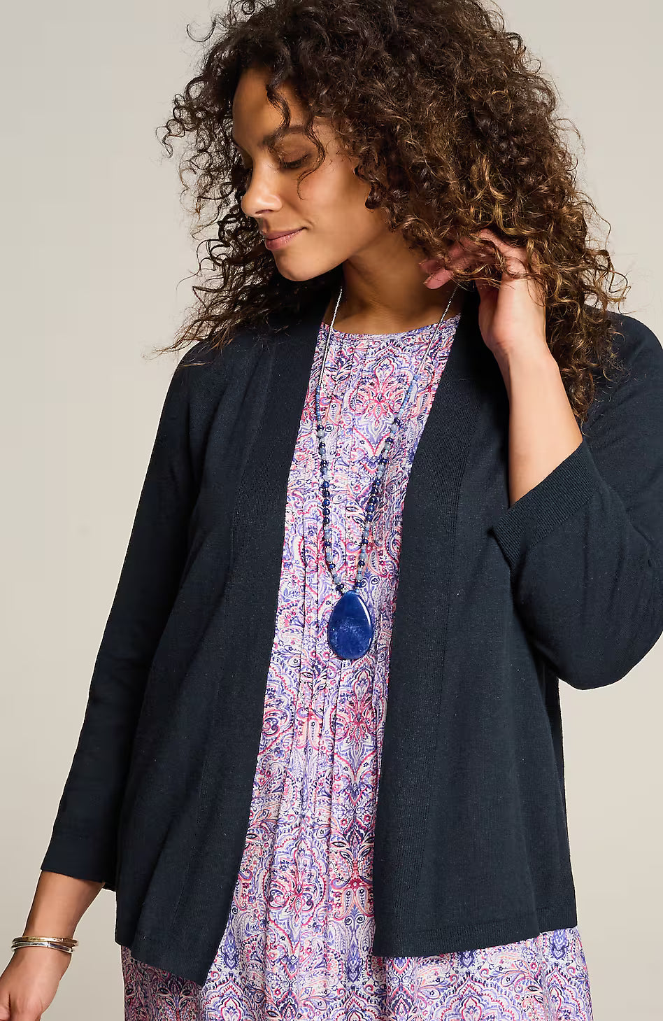 Fine-Textured-Seams Open-Front Cardi