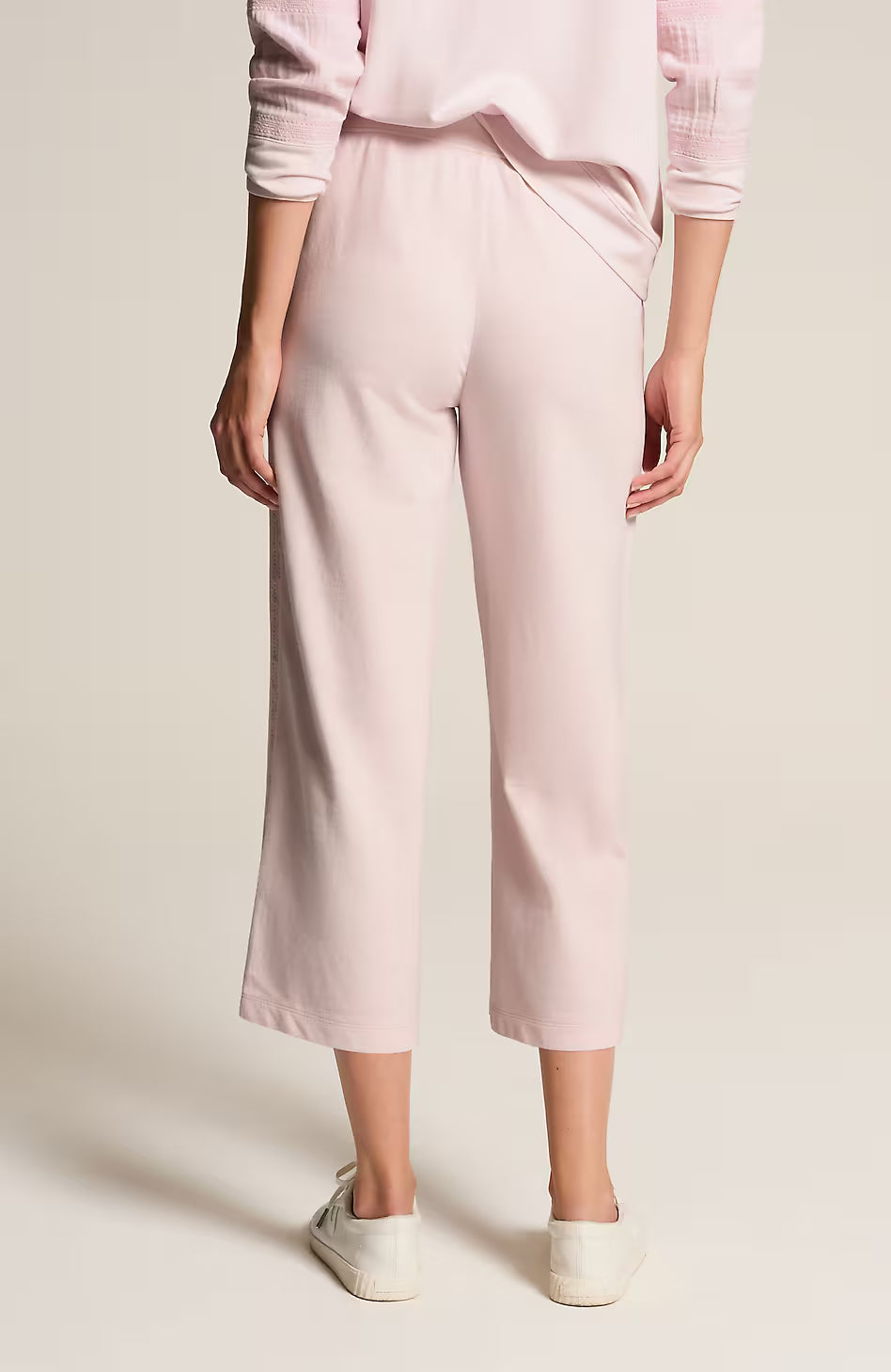 Fit Garment-Dyed Embroidered Wide-Leg Crops