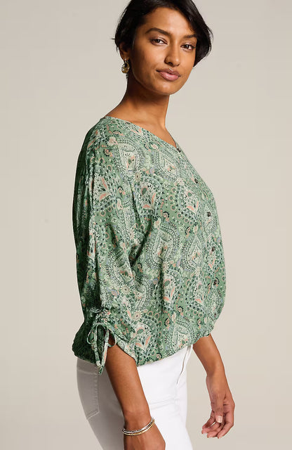 Printed Crinkle-Textured Top
